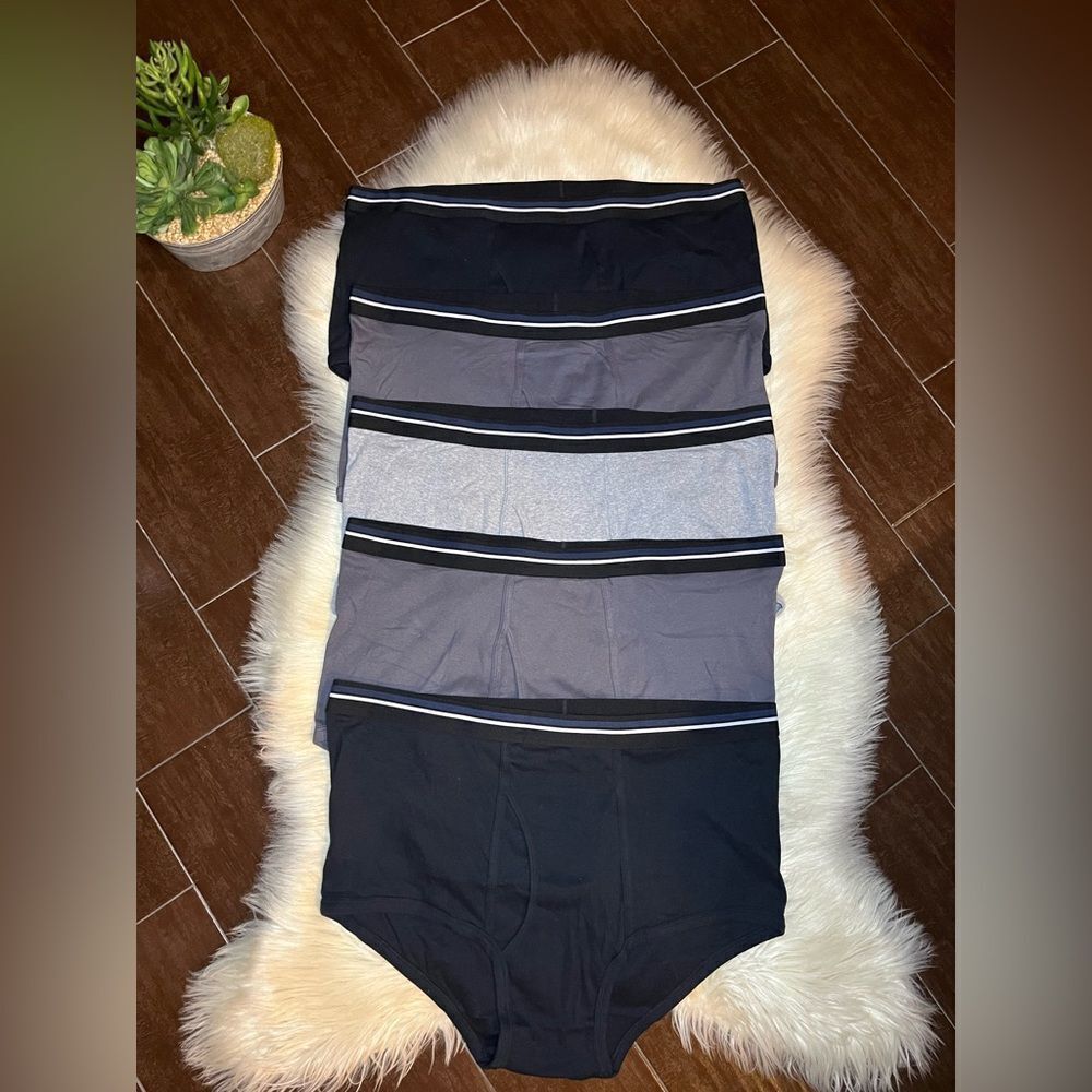 Amazon Essentials Men's Black/Gray/lt Gray Briefs Bundle (6) Sz 5XL